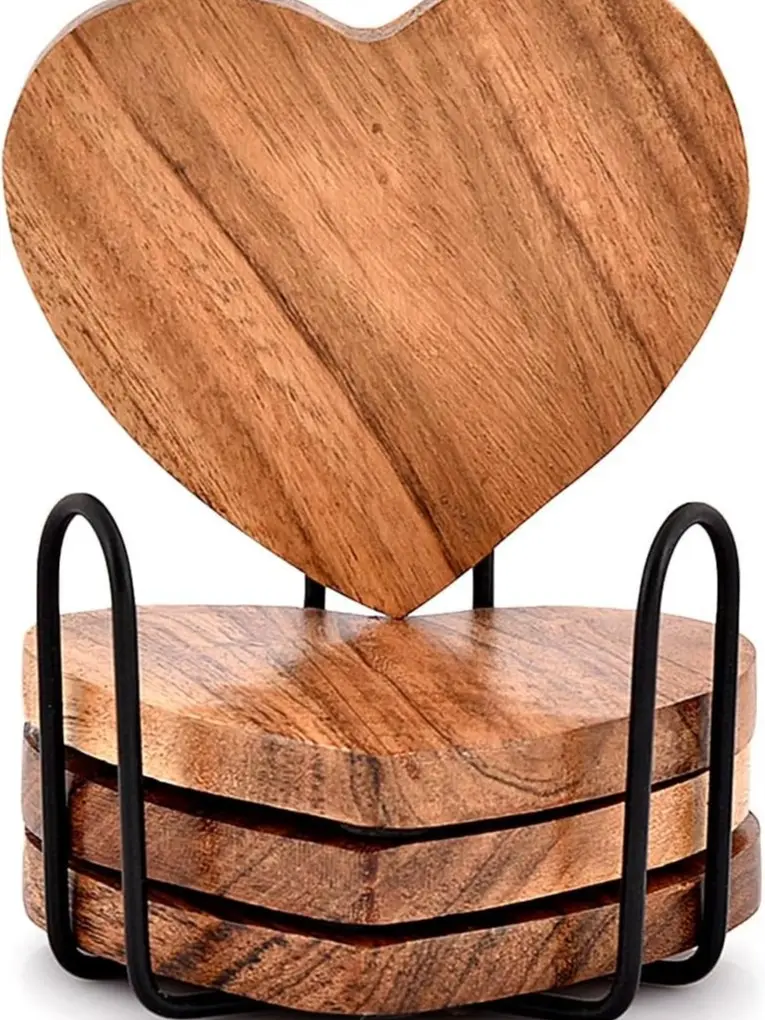 Acacia Wood Heart Shape Coaster Set of 4 With Iron Holder for Coffee Table Décor Housewarming Gift New Home Kitchen Décor (10.16cm x 10.16cm x 1.27cm)