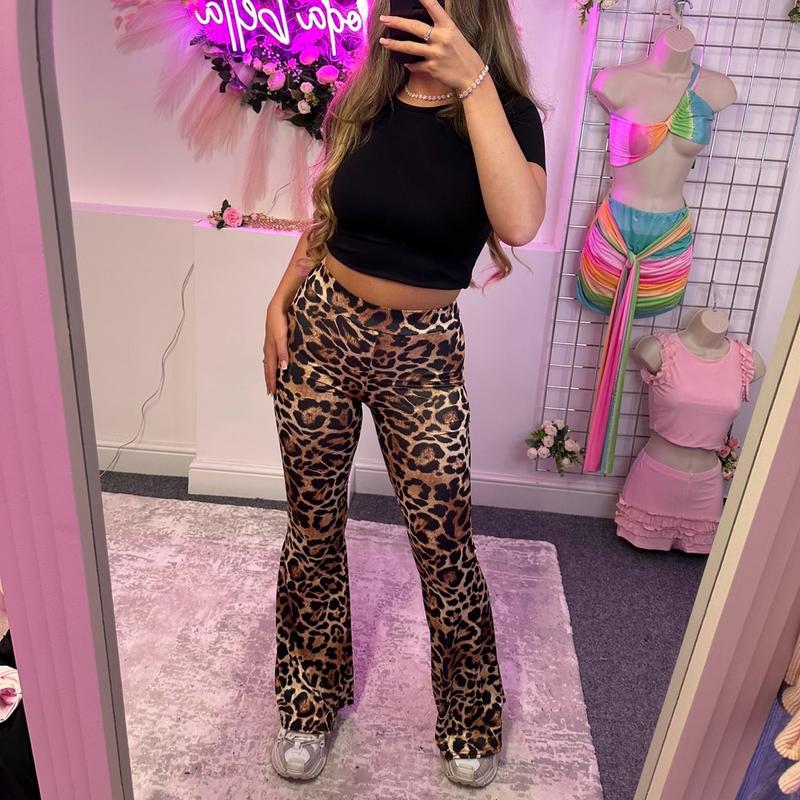 Leopard Print Scrunch Bum Flared Trousers 2