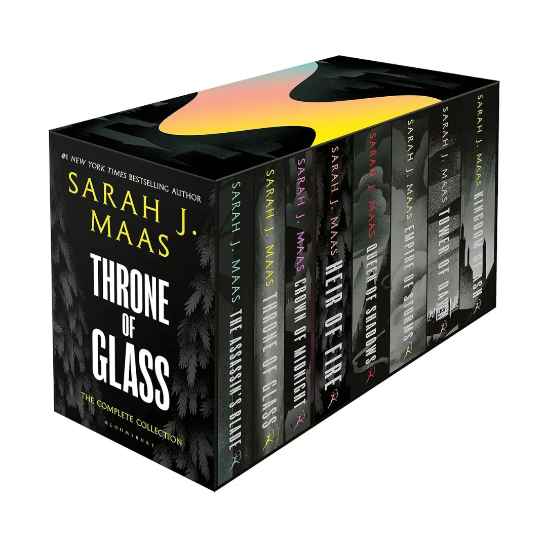 Throne of Glass by Sarah J. Maas: 8 Book Box Set - Paperback, Edition Type: Box Set, Cover Type: Paperback, Year: 2023