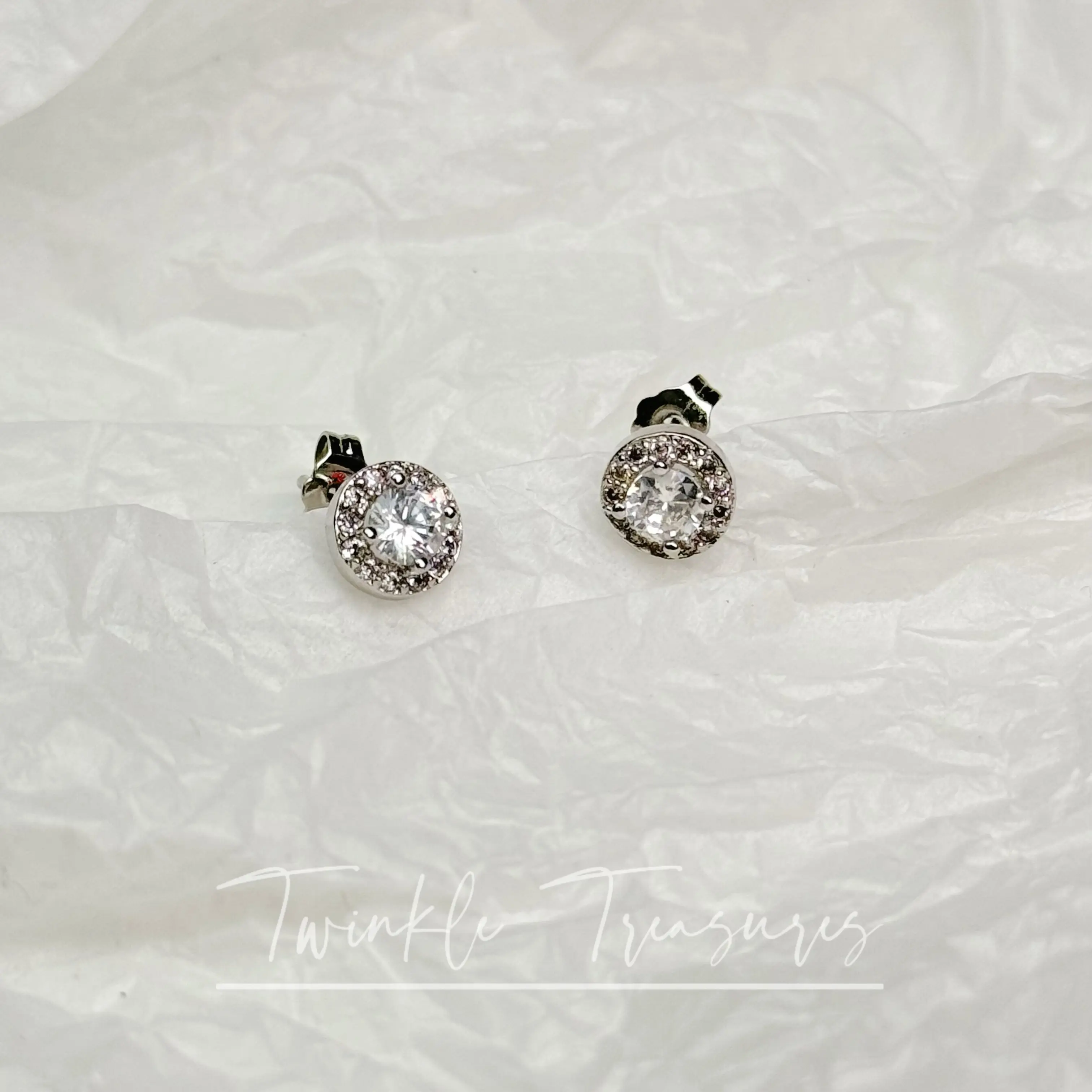 TwinkleTreasures Shop - 1 Carat Round Moissanite Stud Earrings - White Gold Plated with White Zircon, New WISH Collection
