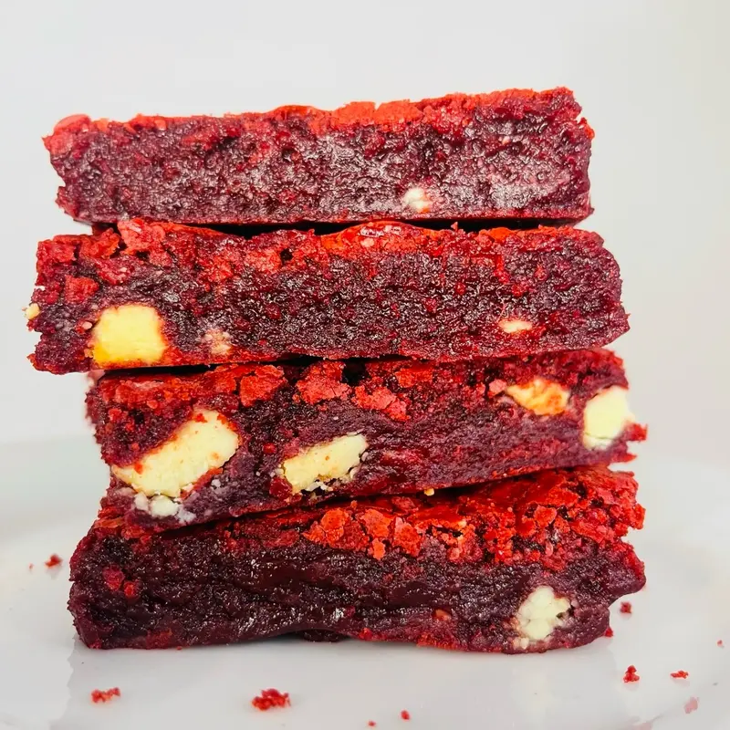 Ruby by Bites of Temptation | Crumbl Bakery-Style Red Velvet Brownie with White Chocolate Chunks | Halal Suitable 1