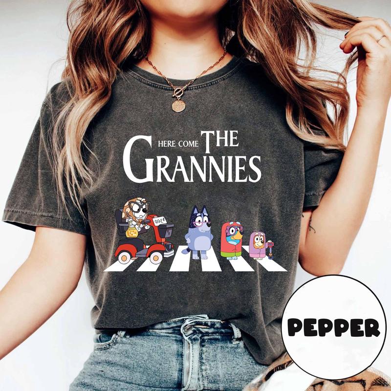 Bluey Grannies, Here Come The Grannies, Bluey Family, Bluey Shirt 0