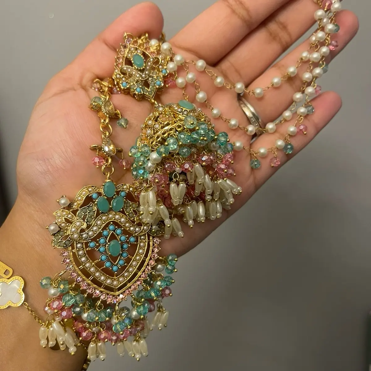 Anabiyah tikka set mint