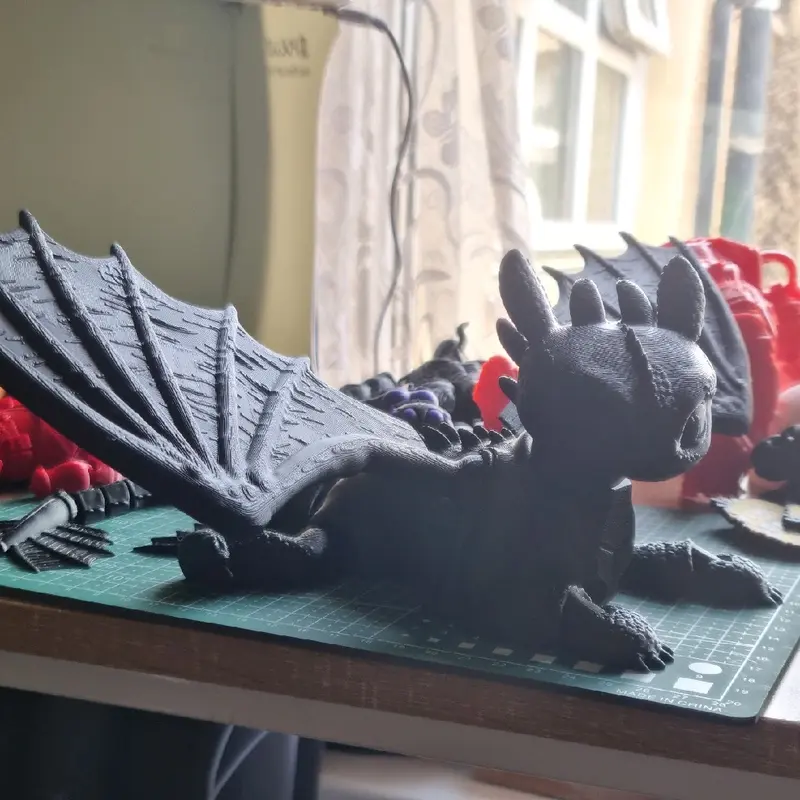 Toothless the Dragon /  How to Train your Dragon / Sensory Figurine 3