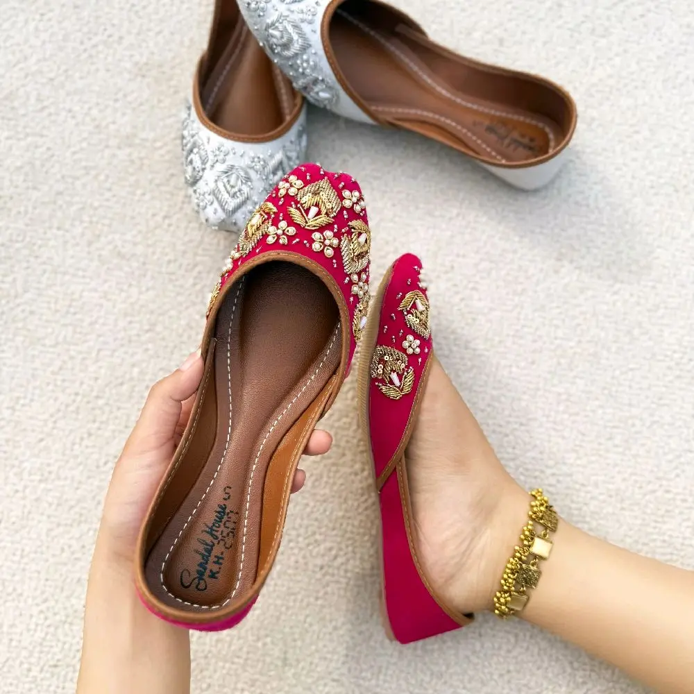 Womens Flat Khussa | Ladies Punjabi Juti | Embroidery Sequins Pearls | Gold Silver Pink Black Available | Pakistani Indian Footwear | Girls shoes sandals