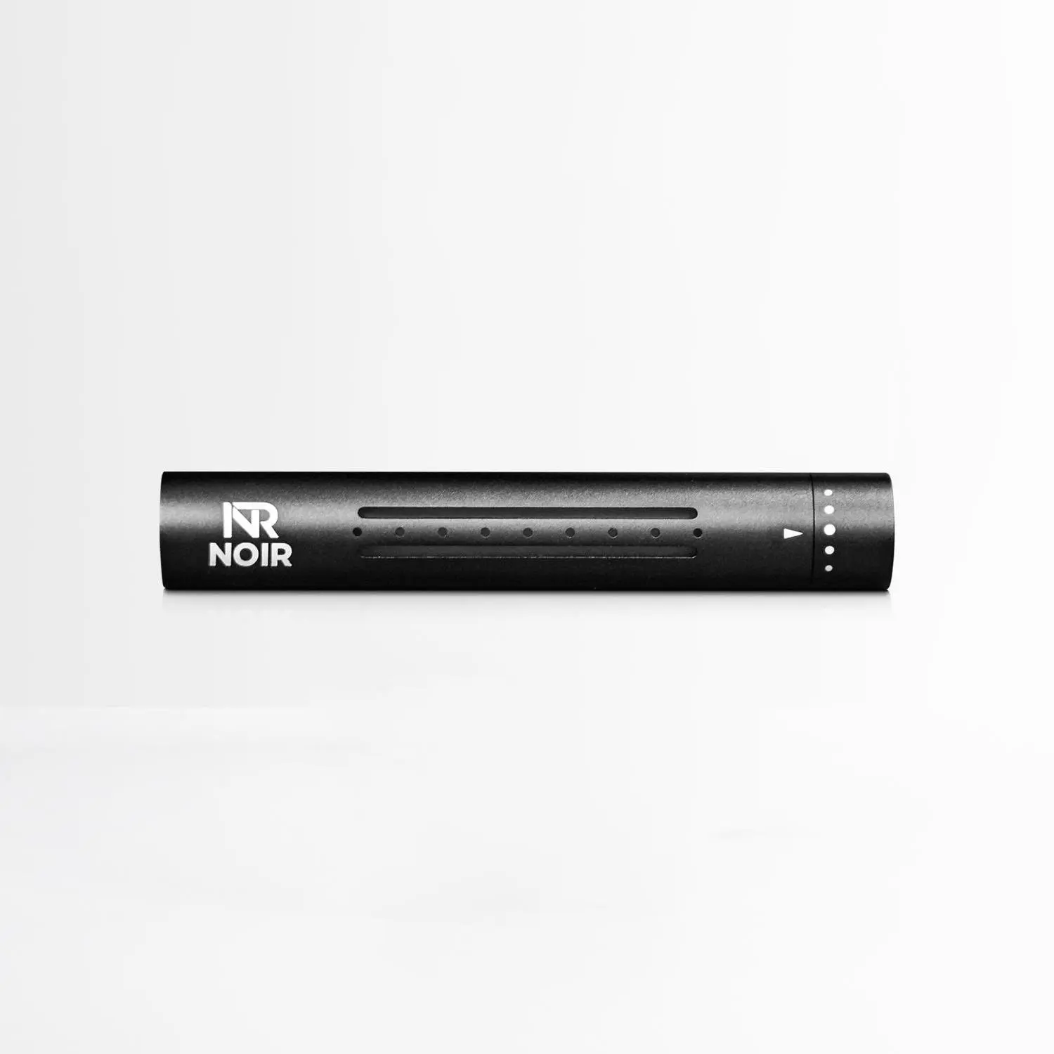 NOIR Luxury Fragrance Bar with 2 Fragrance Bar Refills. For use in Cars. Vent Air Freshener. airfreshener carperfume