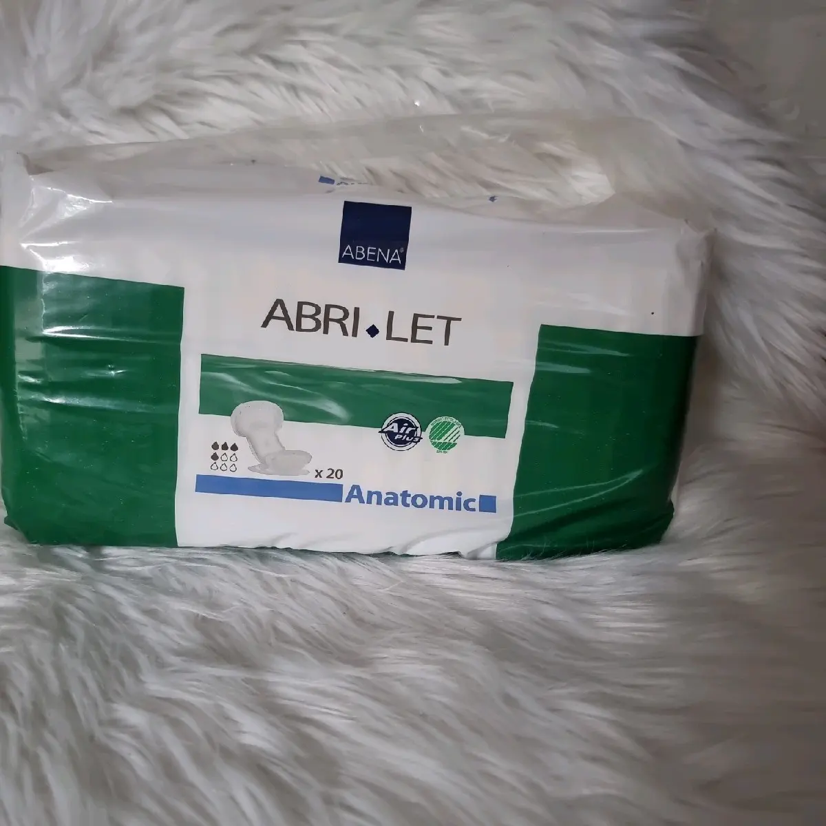Abena Incontinence pads, women and men, Abri-Let, Anatomic,Air Plus,Anatomic, Booster Pad20 per pack,size pad 20×44 cm/ 8 x 18 inch, absorb up to 500 ml, maternity. Comfort