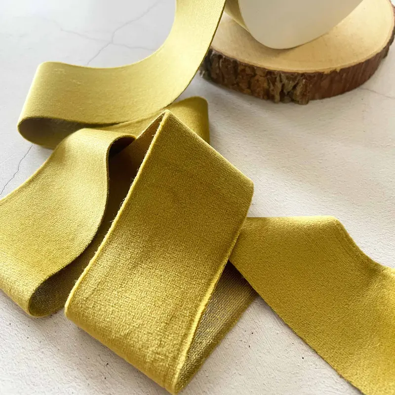 Deluxe Gold Velvet Ribbon 1