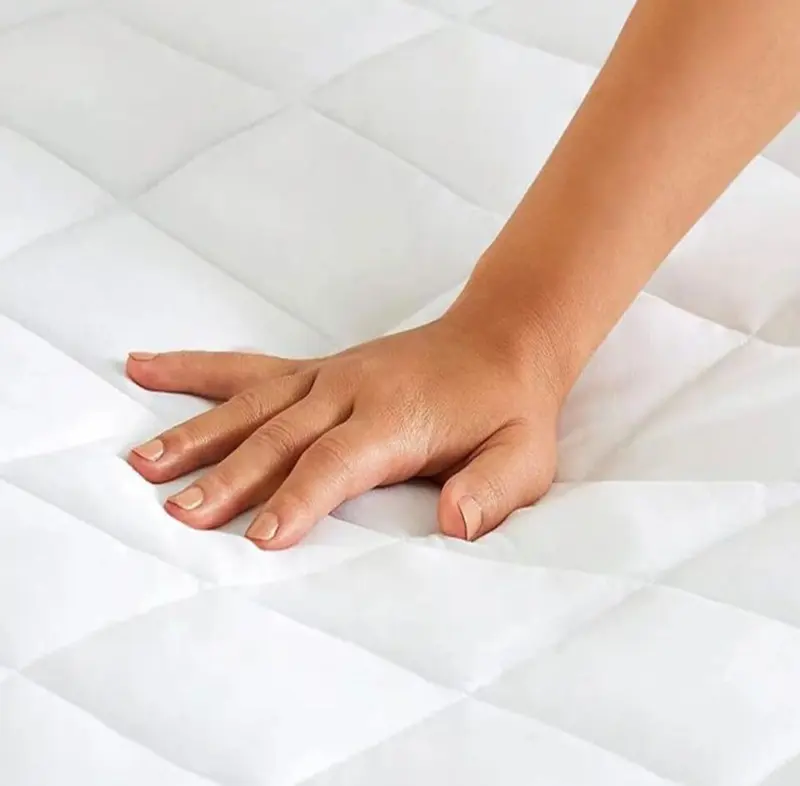 Elegant Extra Deep Quilted Mattress Protector - Hypoallergenic Bed Cover 3