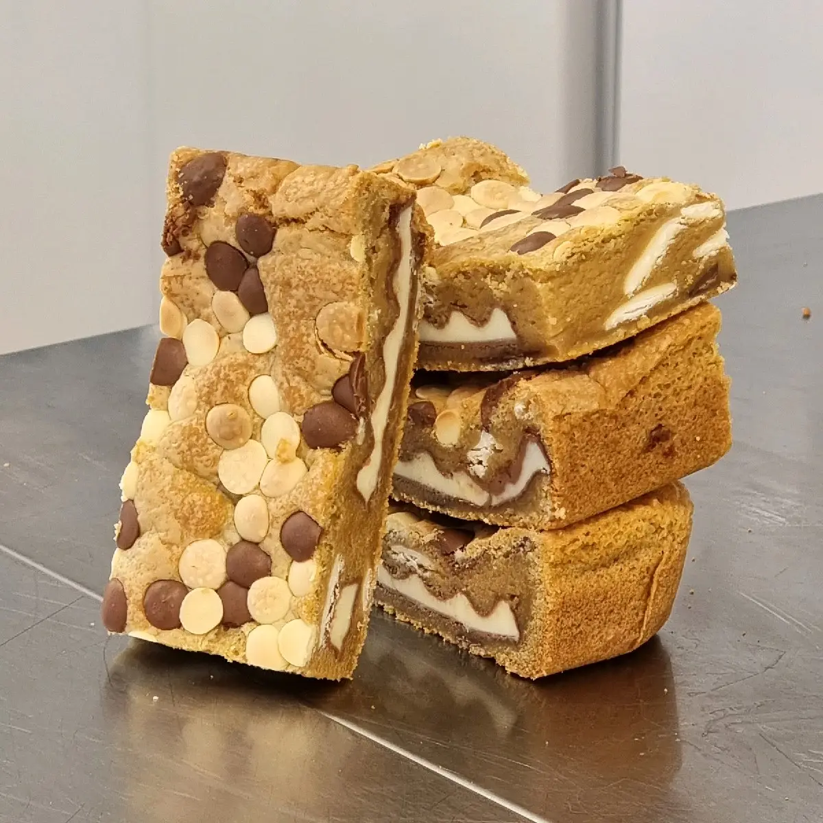 Kinder Chocolate Cookie Bar - Delicious Snack for Cookie & Milk Lovers