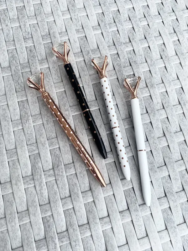 White and Rose Gold polka dot diamond pen 3