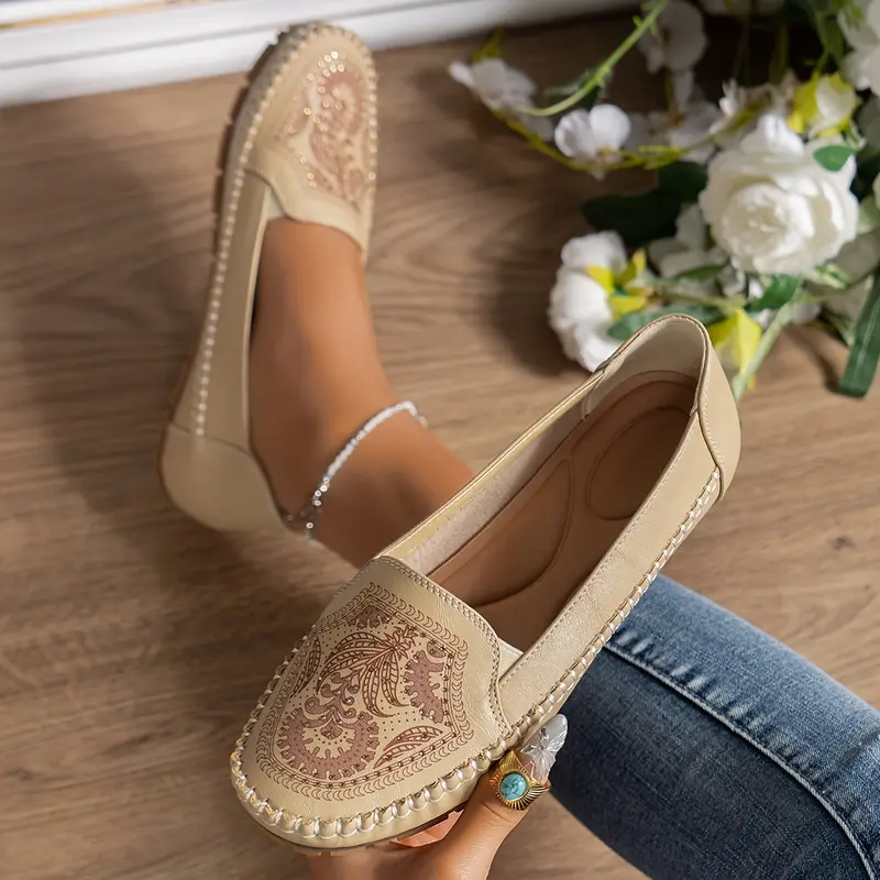 Elegant Plus-Size Women's Slip-On Flats with Rhinestone Floral Embellishments - Breathable PU Cover, Round Toe Design, Comfortable TPR Sole - Versatile All-Season Footwear, Ladies Shoes 0