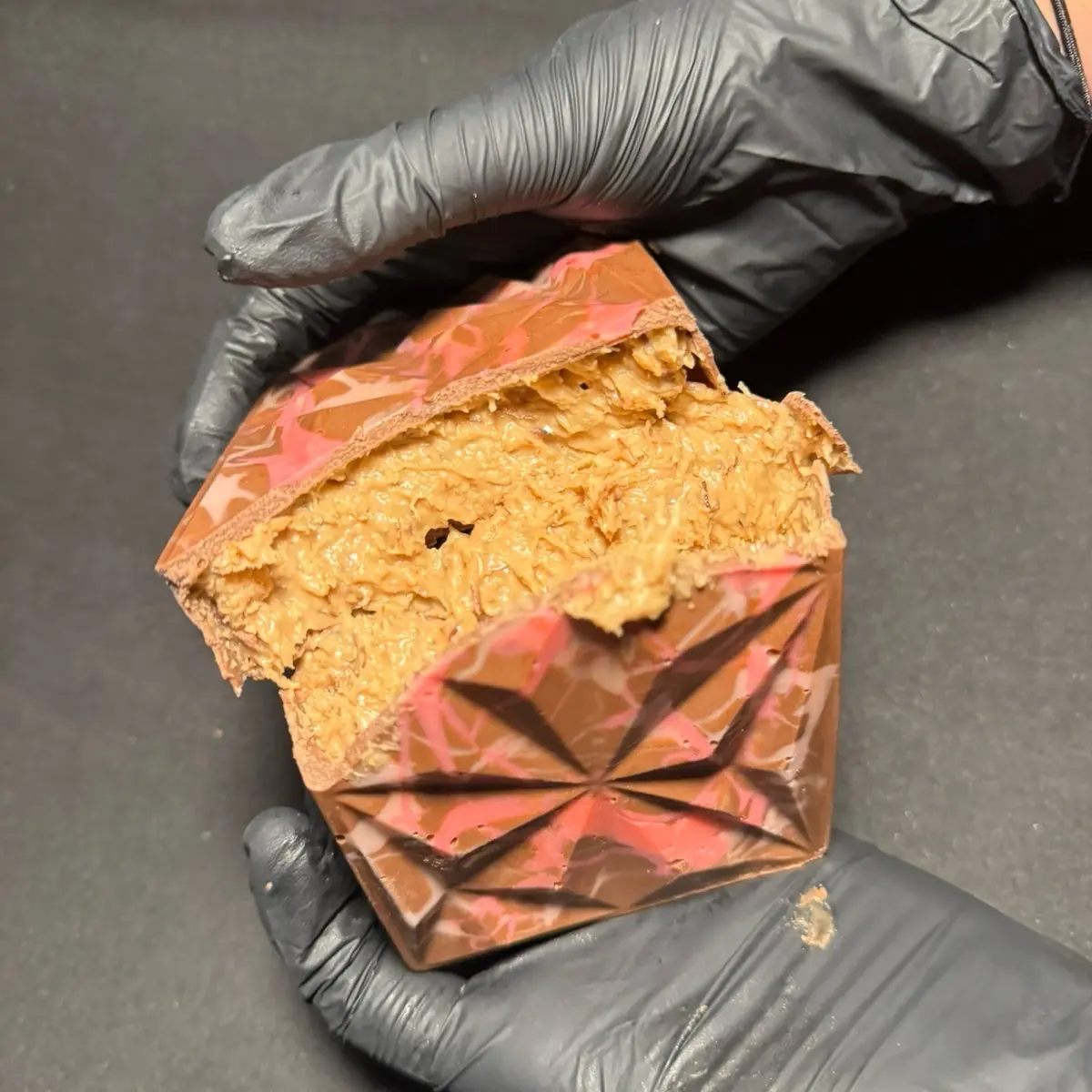 Viral Dubai Kinder Kunafa Chocolate Bar
