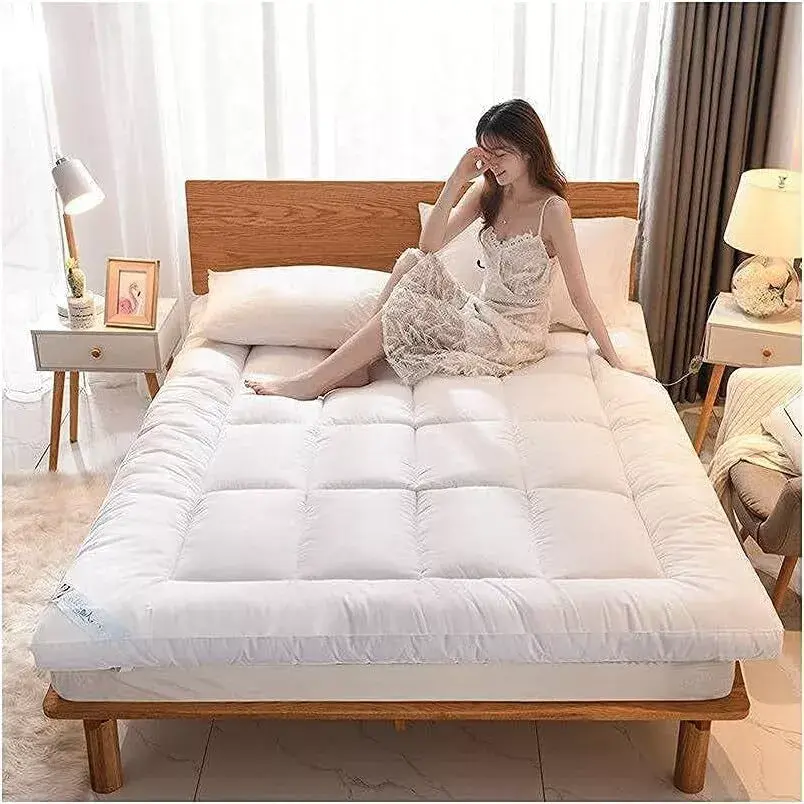 Luxury Mattress Topper 1500 GSM Extra Thick Soft 10cm/4* Mattress Pad Cover for Back Pain, Heavy Fill Box Stitched Cooling Mattress Protector Deep Pocket Single Double King Super King Sizes