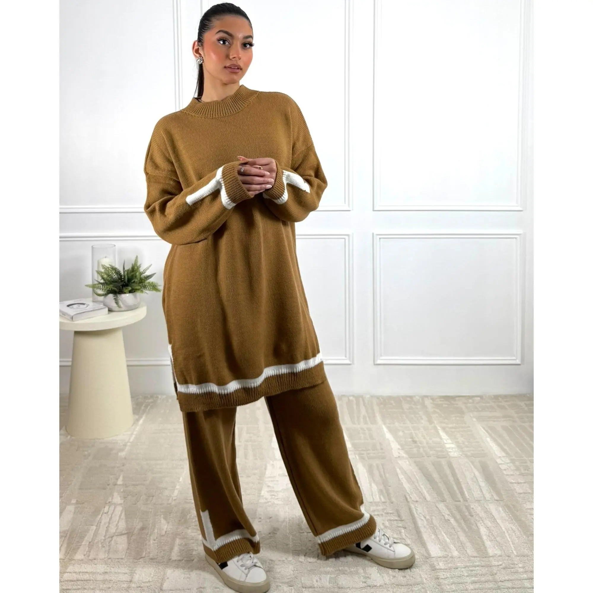 The Camel Autumn Brook Set Two