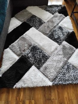 Product Review of So Soft 3D Polyester Shaggy 160cm x 230cm Extra Large Rug - Extra Fluffy, Carved Design, Hard Backed from s**y 0