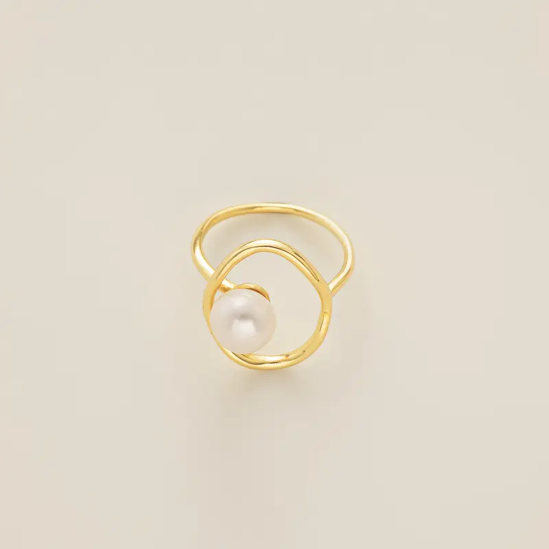 Natural Baroque Pearl Ring (S925) 2
