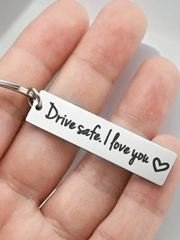 Summer 2024 Fashion Letter Pattern Slogan Metal Keychain for Men & Women, Stainless Steel Designer Keychain for Daily Key Decor, Exquisite Keychain for Birthday & Christmas Gift, Nanny Gift