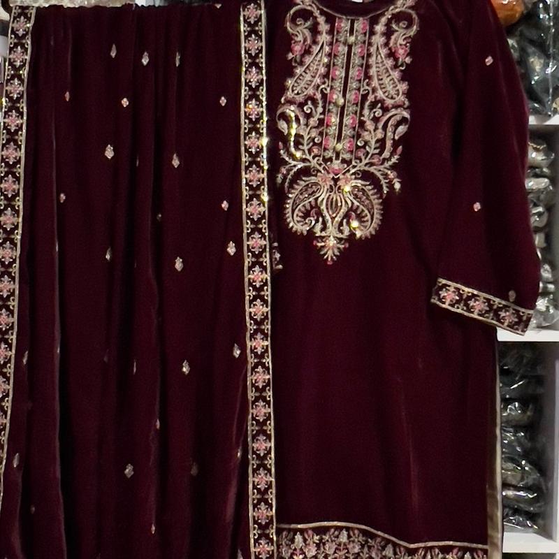 Pakistani Luxury 9000 micro Velvet 3pc Embroidered Dreee with Velvet Shawl and trouser. Formal... 6