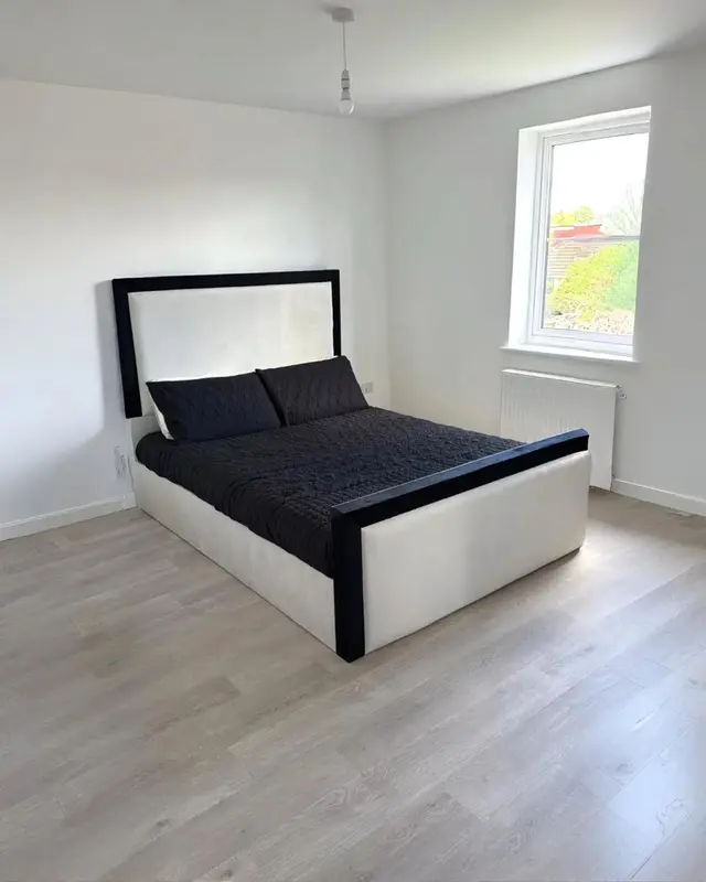 Vertex Bed with a 54-Inch Headboard – Available in Various Colours and Sizes. 3
