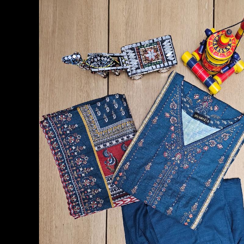 Bin saeed Embroidered Khaddar Collection With Embroidereddupatta (Small Medium Large XL XXL) 4