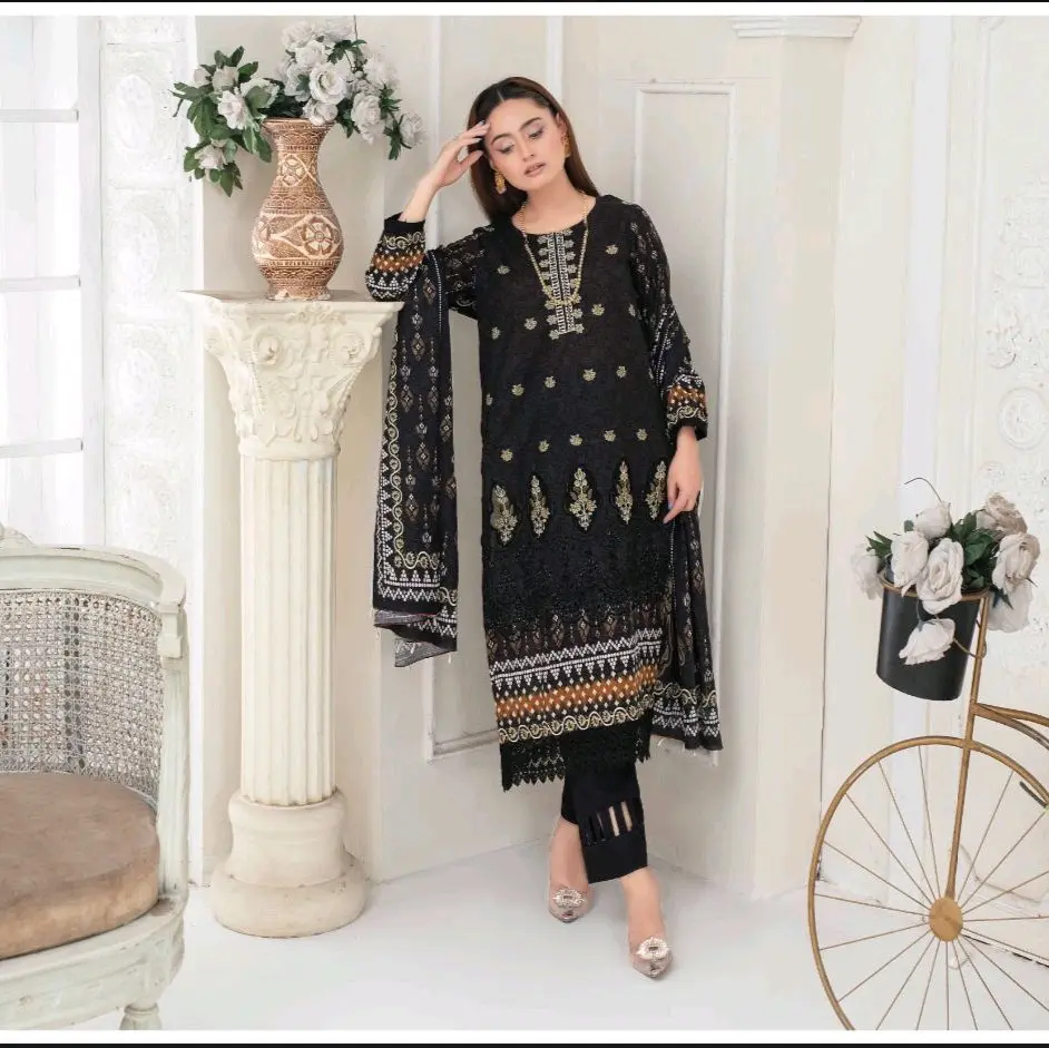 Digital Print & Embroidered Slub Khaddar Shirt - Primer Quality Ready to Wear clothes Traditional Womenswear Elegant Fabric Dress Formal Suit Aesthetic