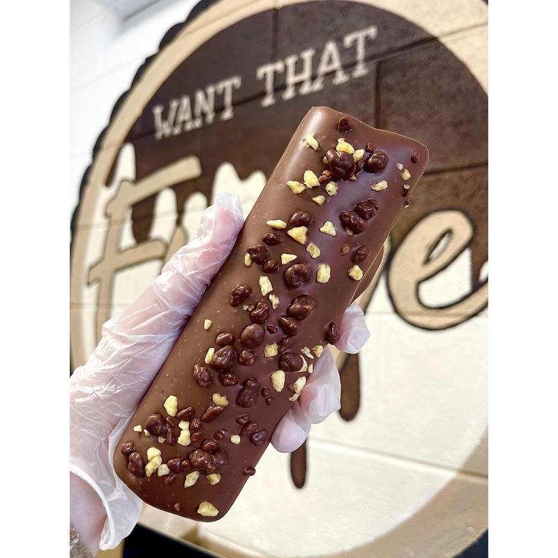 Rolled Fudge with Crunchie *Posted in 1-2 working days* 0