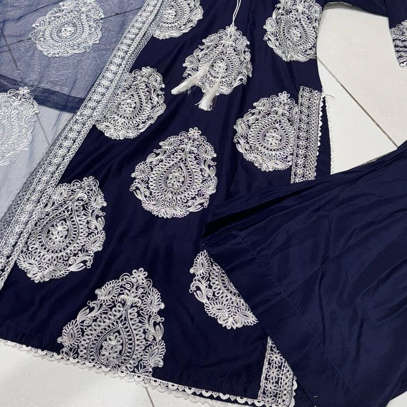 5 COLOURS! LC 7668 Embroidered work plazzo kameez design with white embroidery  Womenswear 6