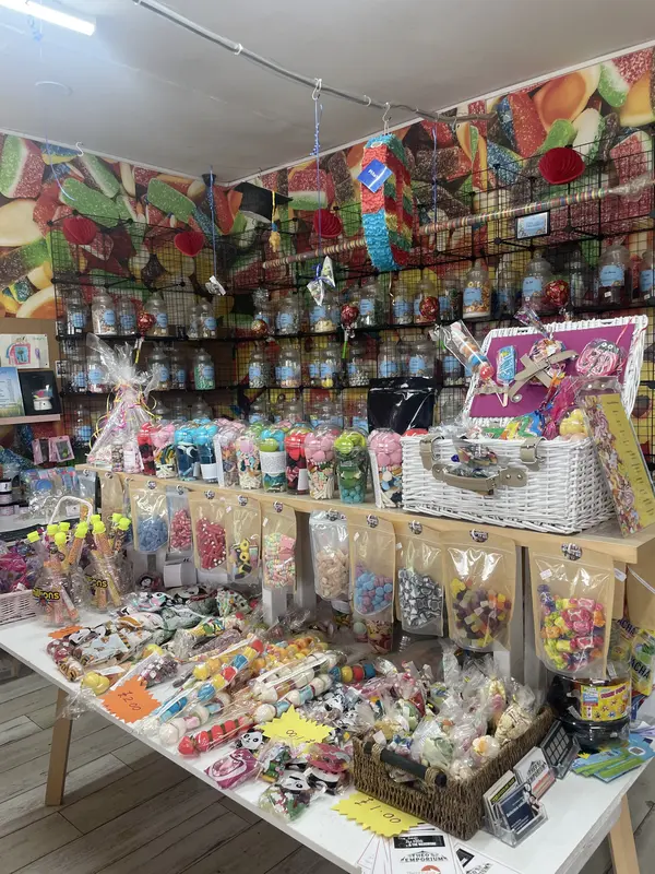 SWEEEEEETZ -PERSONALISED SWEET CONES - Pick N Mix - Choose Your Size 1