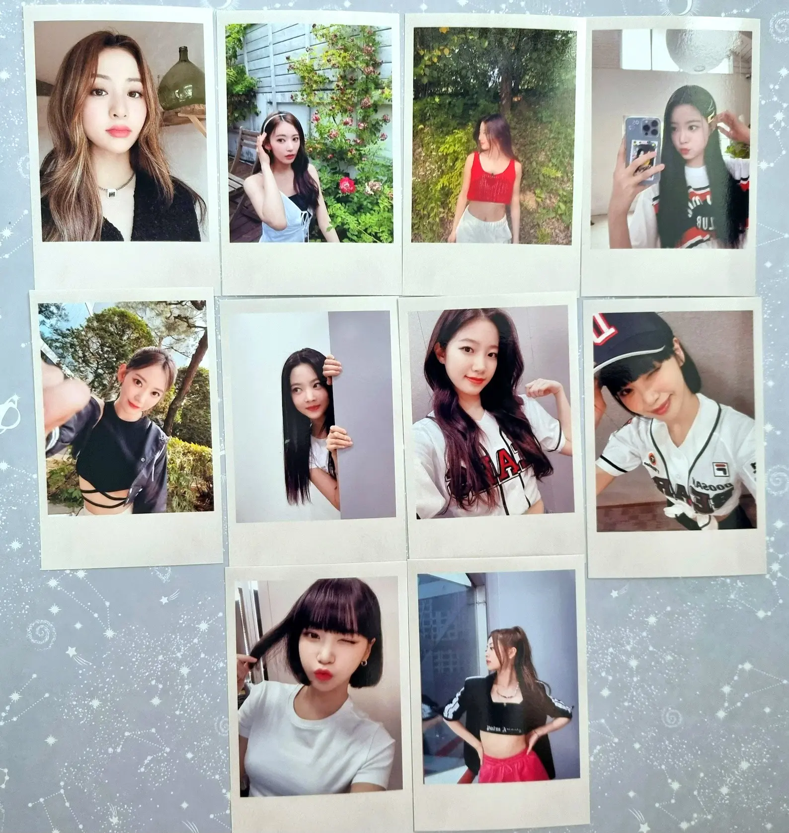 LE SSERAFIM photocards