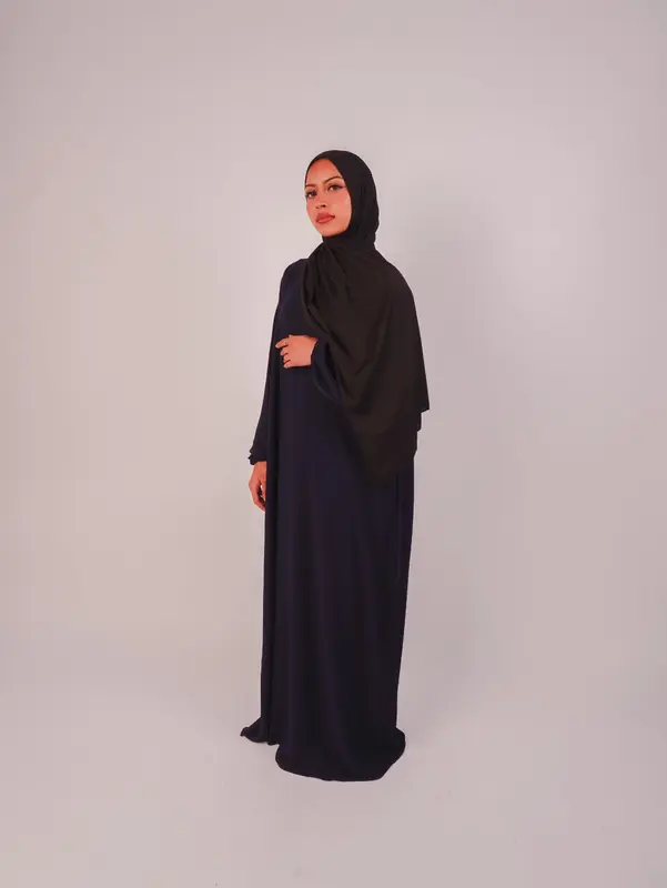 Plain Dubai Abaya with Pocket Regular Fit 3