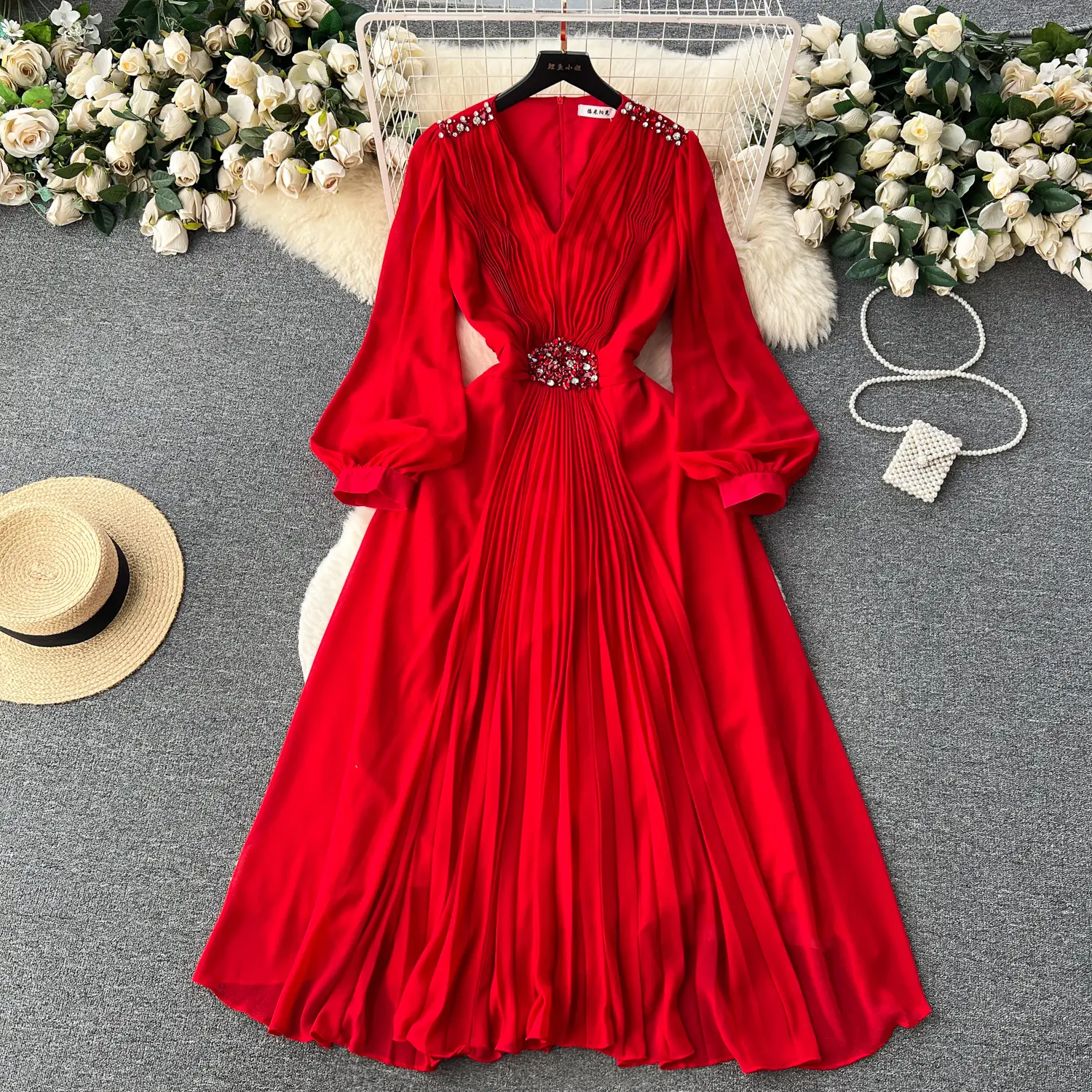 Vintage Senior Sense V-neck Lantern Sleeve Nail Drill Dress Women Waist Slimming Elegant Long Dress Womenswear Comfort Summer