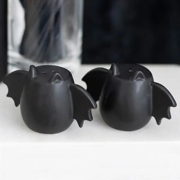 Bat Wing Salt and Pepper Shakers 3