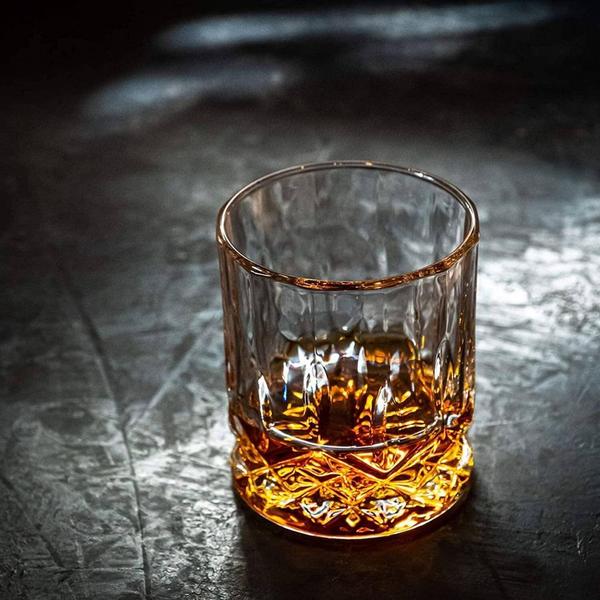 The Connoisseur's Set - Signature Glass Edition 4