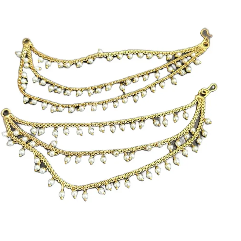 Gold Women's Earrings Holder with White Pearls - Fashion Accessory 0