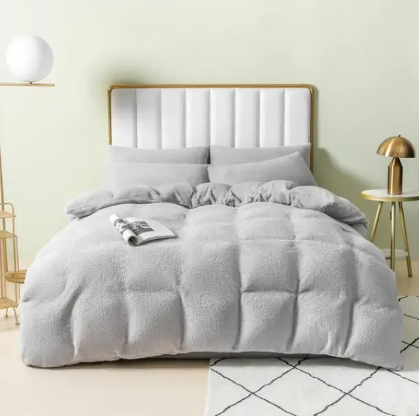 Ferry Homeware Teddy Fleece Duvet Set, Fluffy Fleece Bedding Duvet Cover Sets, Warm Luxury Super Soft Double Duvet Set with Pillow Cases, 100% Polyester Teddy Bear Bedding (Silver Grey) Machine Wash Stripes 7