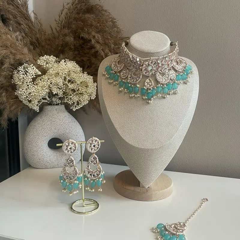 Available in 2 colours - rose gold beaded Indian jewellery set