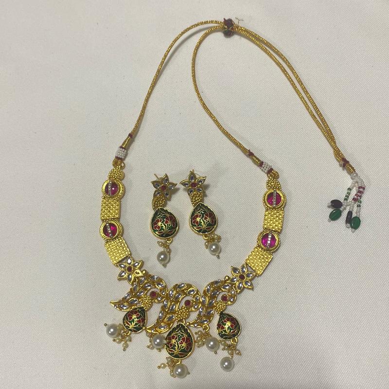 Indian Style Faux Gold Necklace and Earrings Set for Women 3