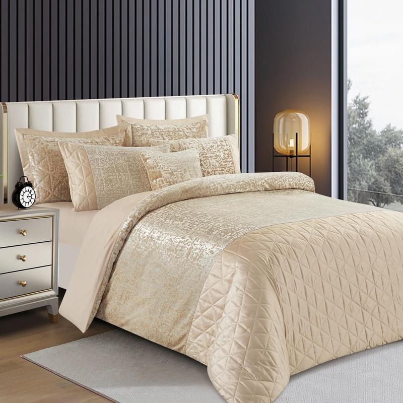 "Luxury Redefined: Explore Our Premium Plush Duvet Cover Collection in Double, King, and Super King Sizes" 1