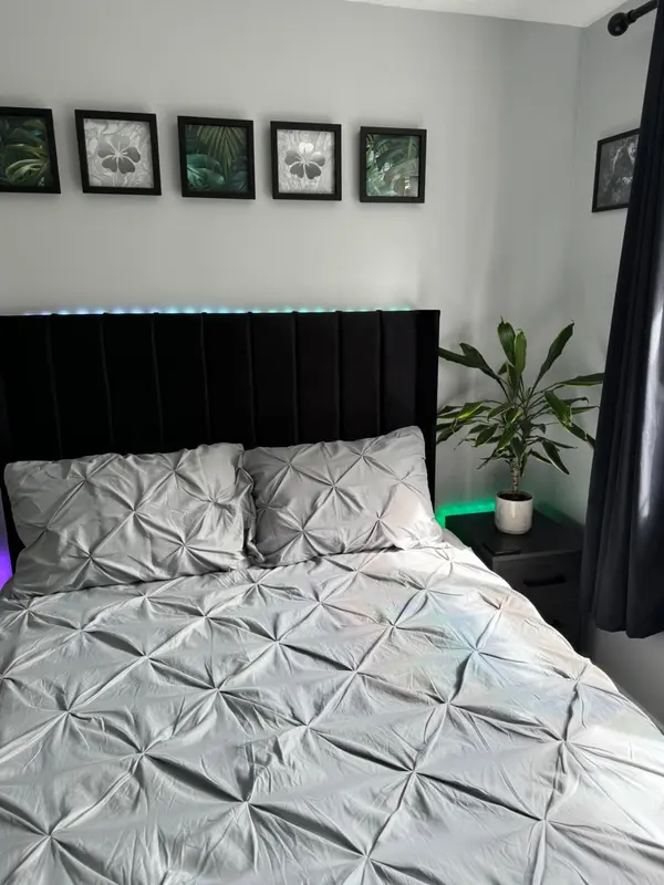 Pintuck Pinch Pleated Duvet Cover with Pillowcases – Luxury Cotton Quilt Bedding Covers Single Double King Super King Size Bed Sets Perfect for Christmas, and New Year duvet  sets 4