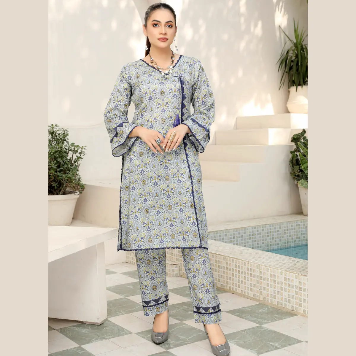 SD34-02 - Ready to wear 2-PC Printed Lawn Suit with Trouser