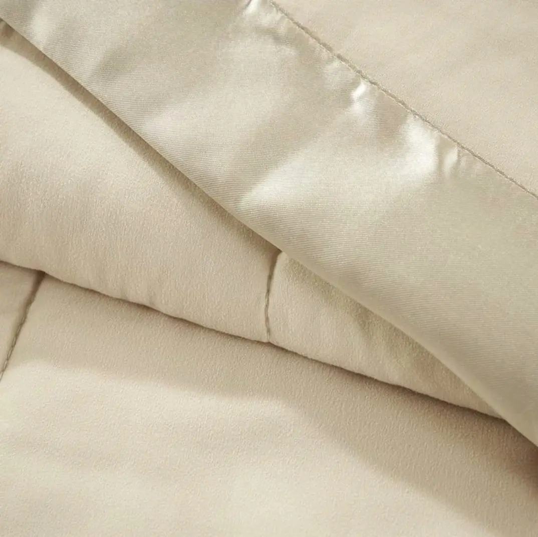 Fause Suede Throw,to fit Double and king