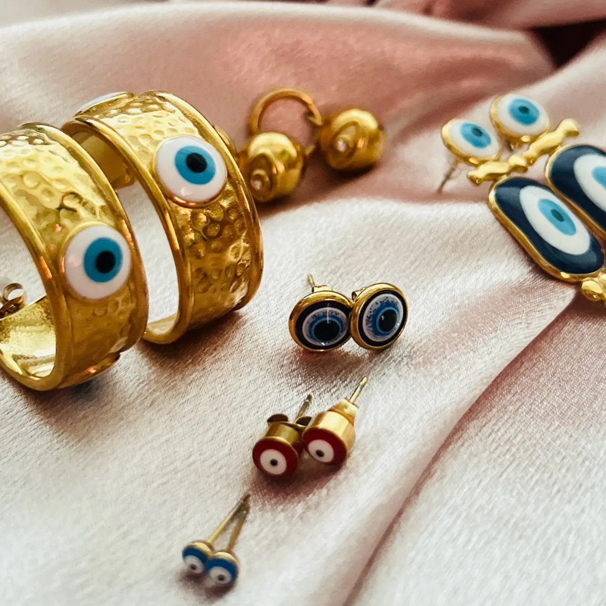 Live Claim Jewellery Collection: Earrings, Ring, Necklace, Bangles & More.