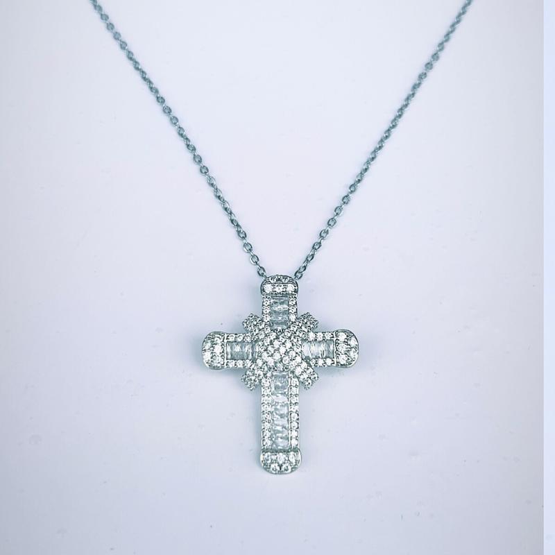 Silver Skyla Cross Necklace 3