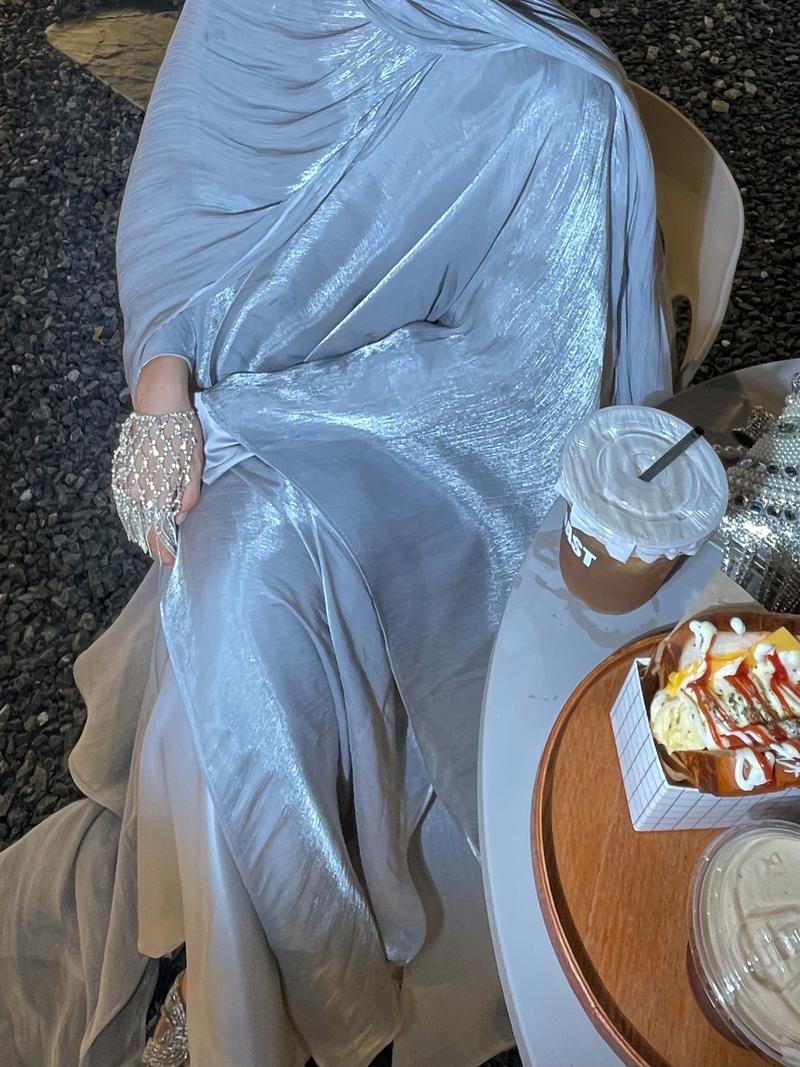 Product Introduction of #LY06  Ramadan Promotion Three-piece Elegant butterfly organza abaya set, shimmer abaya set with inner dress and hijab 21