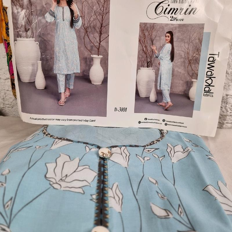 medium 2 piece  Tawakkal  lawn suit 2