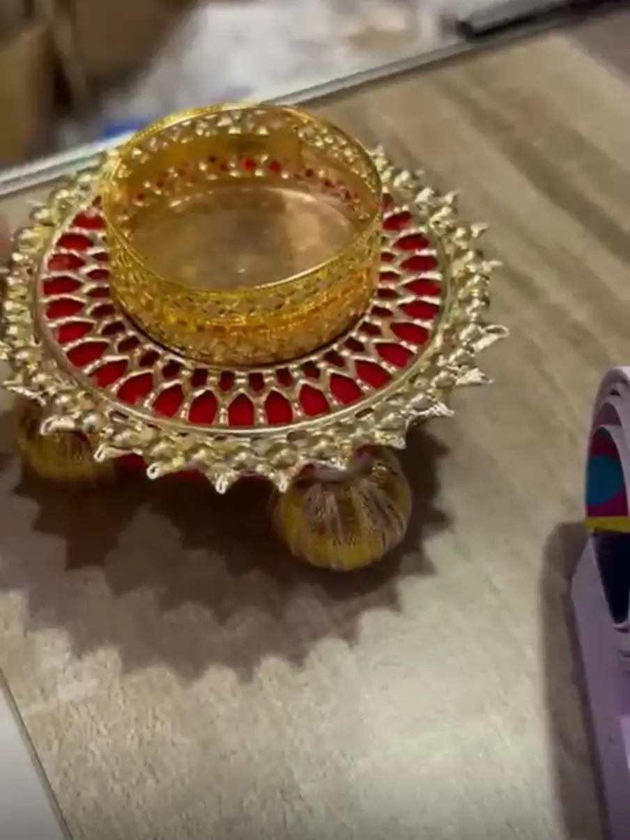 Elegant Diwali Candle Holder - Vintage Design with Gold Finish