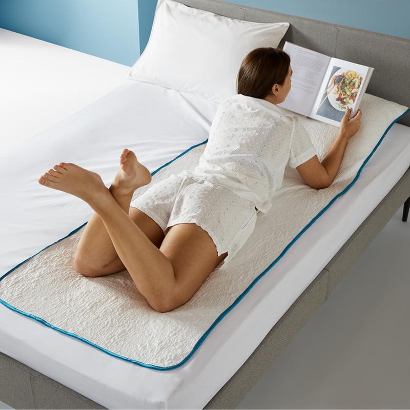 CoolSoft MenoMat Bed Sheet for Menopause Relief, Night Sweats, Pregnancy and Post-Surgery - Temperature Regulating and Moisture Wicking sleep aid 3