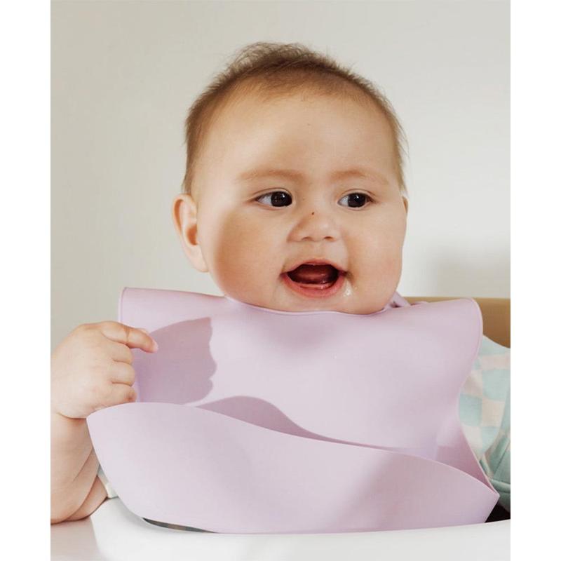 Pippeta Silicone Bib | Meadow Green 1