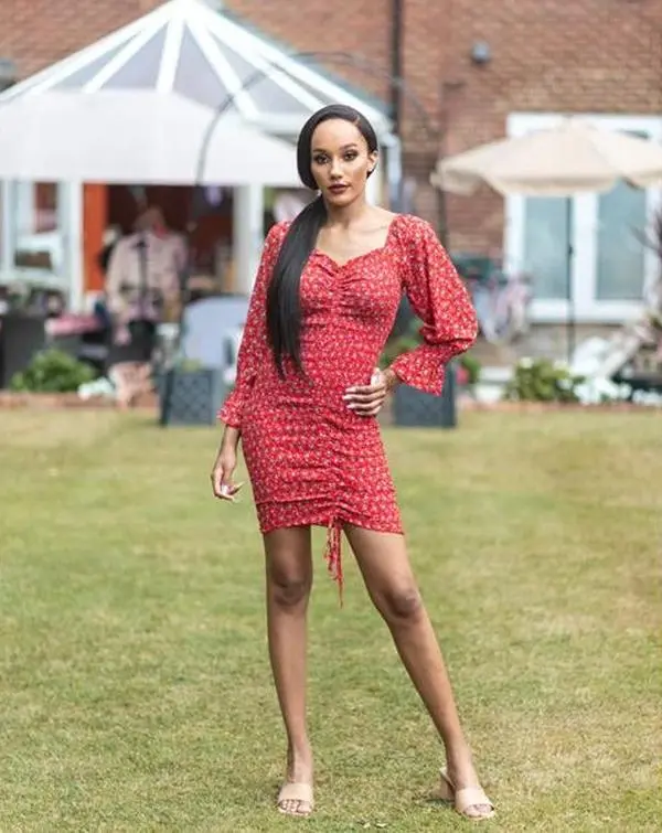 BRANDY RED STRETCHY FLORAL SMOKED MIDI DRESS